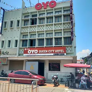 OYO 998 Queen City Hotel Hotel
